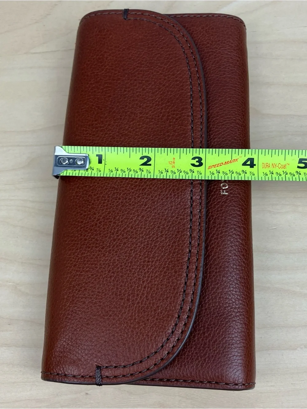 Fossil Cleo Clutch Wallet Card Holder Brown Leather Zipper Pockets Snap Closure
